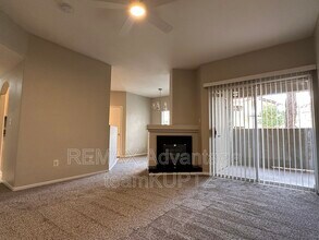 9000 Las Vegas Blvd S in Las Vegas, NV - Building Photo - Building Photo
