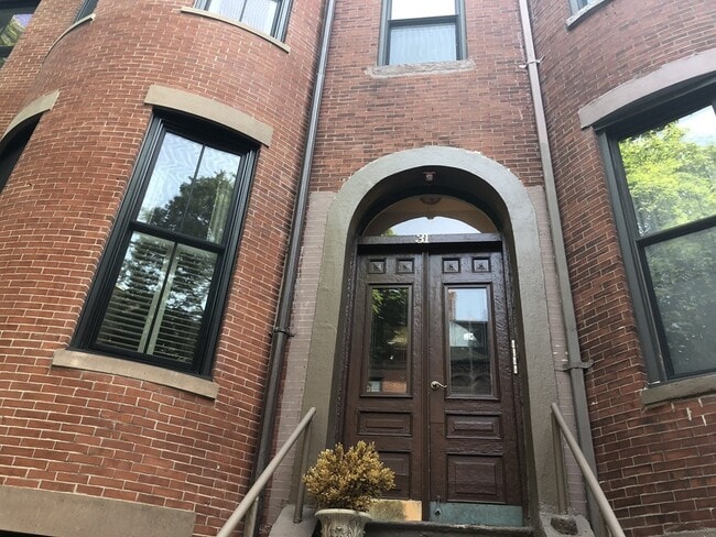 31 Dwight St in Boston, MA - Building Photo - Building Photo