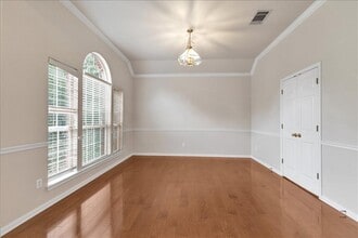 9237 La Siesta Bend in Austin, TX - Building Photo - Building Photo