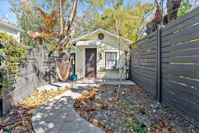 property at 8505 N Lamar Ave