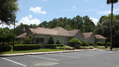 Villas of Timberlin Parc in Jacksonville, FL - Foto de edificio - Building Photo