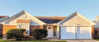 1909 Killington Dr in Harvey, LA - Building Photo