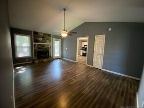 525 Jennings Farm Rd in Fayetteville, NC - Building Photo - Building Photo