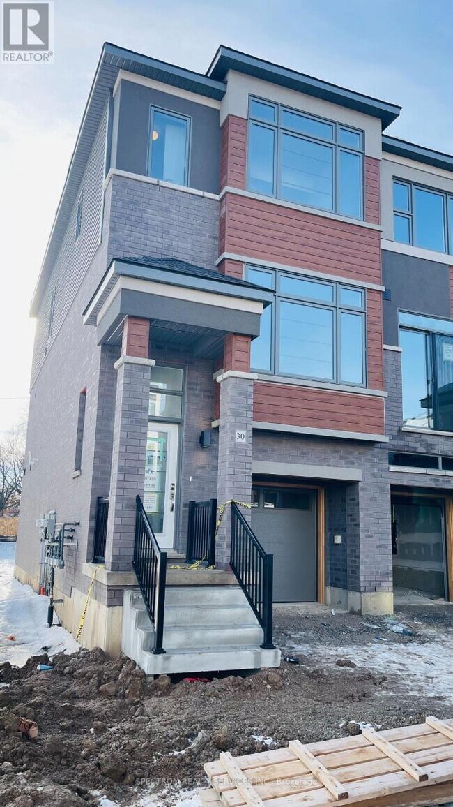 313 Conklin Rd in Brantford, ON - Building Photo - Building Photo