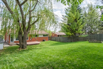 1426 Las Vegas Dr in Ann Arbor, MI - Building Photo - Building Photo