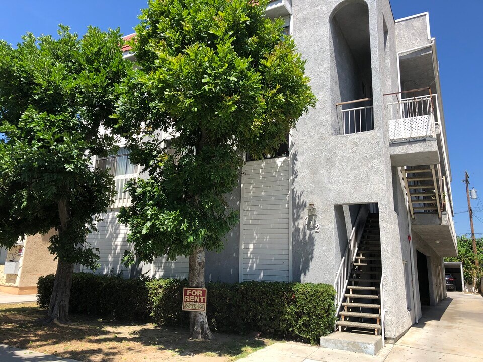 712 Porter St in Glendale, CA - Building Photo