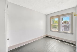 84 Ives St in Waterbury, CT - Building Photo - Building Photo