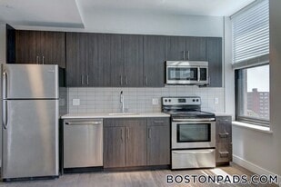 23 Central Ave in Lynn, MA - Building Photo