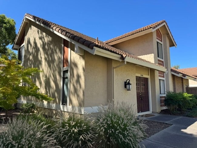 property at 1446 Candelero Dr