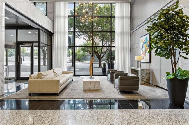 property at 620 Peachtree St NE