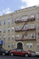 35-15 34th St in Astoria, NY - Building Photo - Building Photo