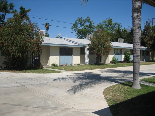 25225-25235 Fisher St in San Bernardino, CA - Building Photo - Building Photo