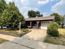 2414 Cruz Dr in Rapid City, SD - Building Photo