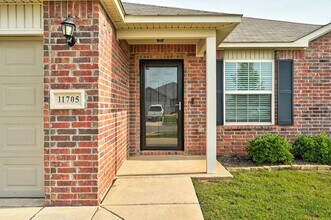 11705 NW 133rd St in Piedmont, OK - Building Photo - Building Photo