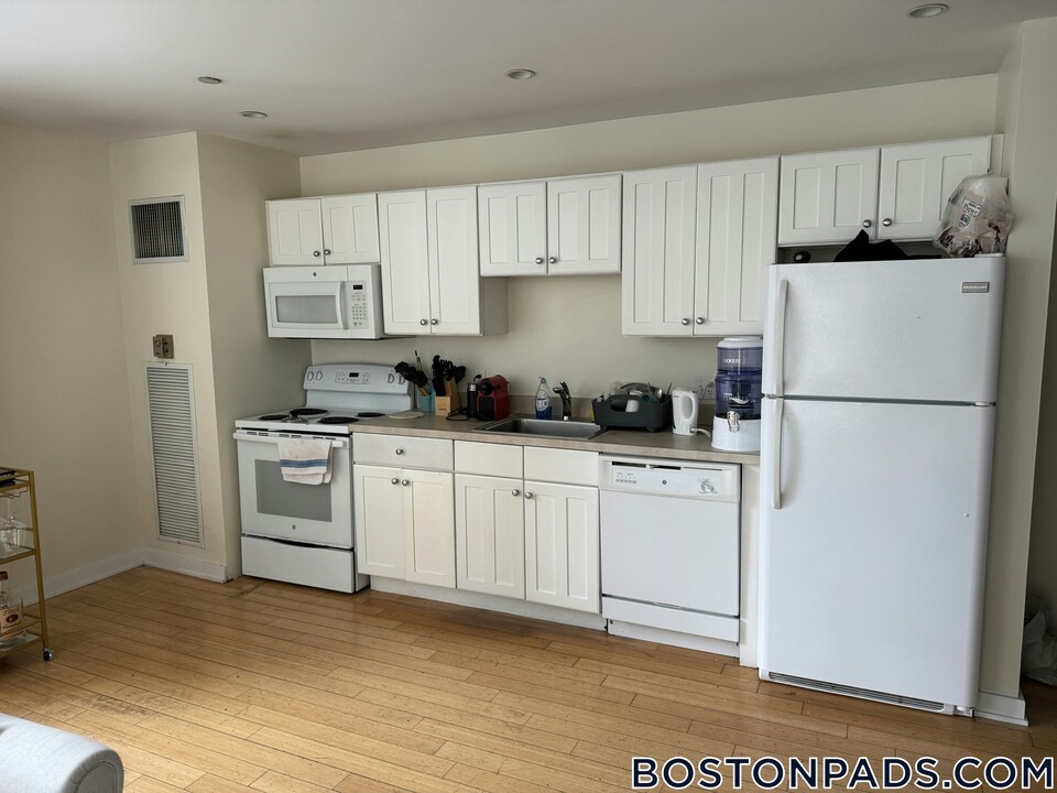 40 Boylston St in Boston, MA - Building Photo