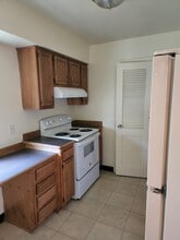 220 W Frank St, Unit 2 in Fowlerville, MI - Building Photo - Building Photo