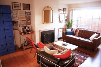 143 S Hayworth Ave in Los Angeles, CA - Building Photo - Building Photo