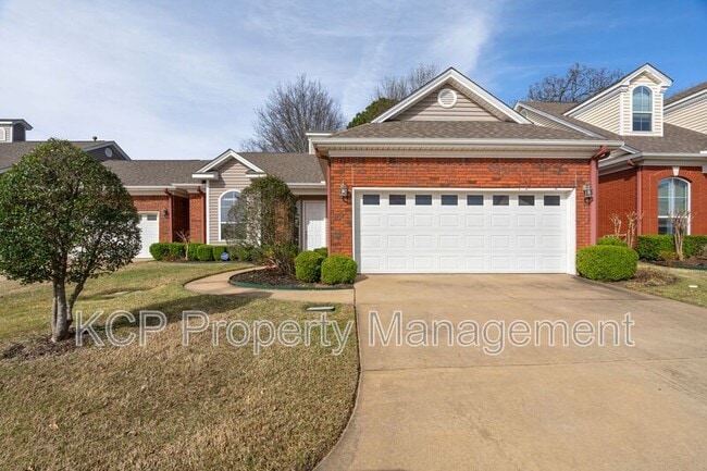 66 Jeffrey Way in Fort Smith, AR - Foto de edificio - Building Photo