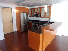255 N Sierra St in Reno, NV - Building Photo - Building Photo