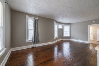 3415 Dewey Ave in Omaha, NE - Building Photo - Building Photo