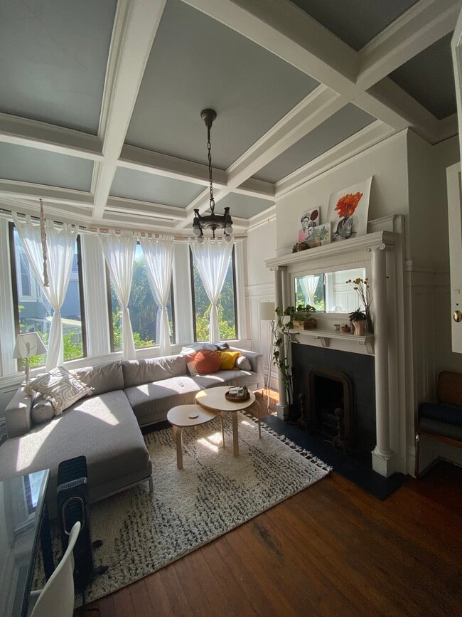 1251 Masonic Ave, Unit 1247