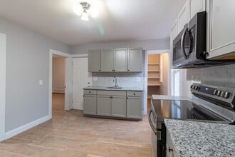 43 York St, Unit 3 in Hartford, CT - Building Photo - Building Photo