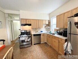 54 Calumet St, Unit 2 Apartamentos