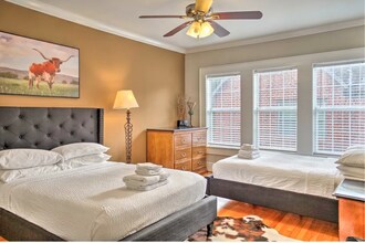 2406 Arbor St in Houston, TX - Building Photo - Building Photo