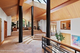 800 Roaring Fork Rd in Aspen, CO - Building Photo - Building Photo