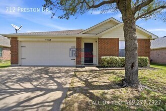 712 Preston Dr in Royse City, TX - Building Photo - Building Photo