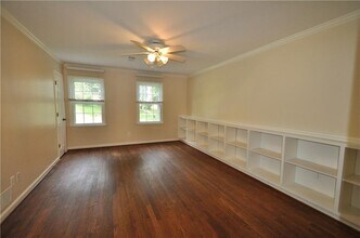 4330 Blackland Way in Marietta, GA - Building Photo - Building Photo