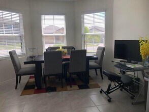 3789 Foggy Mist Rd SE in Palm Bay, FL - Building Photo - Building Photo