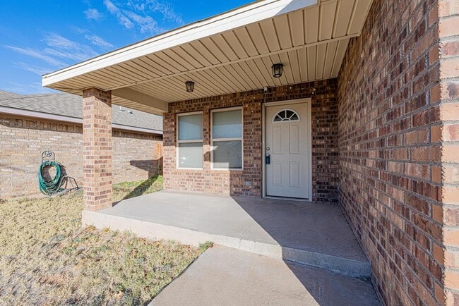 1121 Laredo Dr in Odessa, TX - Building Photo - Building Photo