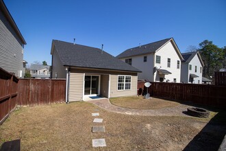 156 Chesterbrook Ln in Lexington, SC - Foto de edificio - Building Photo