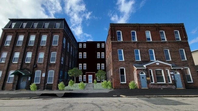 33 Hermon in Worcester, MA - Foto de edificio - Building Photo