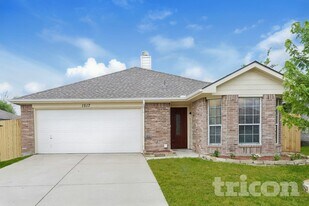 1517 Audrey Dr in Royse City, TX - Building Photo