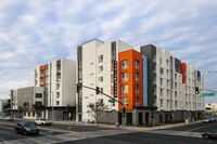 Springhaven Willowbrook II in Los Angeles, CA - Foto de edificio - Building Photo