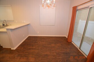 7737 W Trails Village Pl in Las Vegas, NV - Building Photo - Building Photo