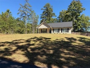 635 Ben Higgins Rd in Dahlonega, GA - Building Photo - Building Photo