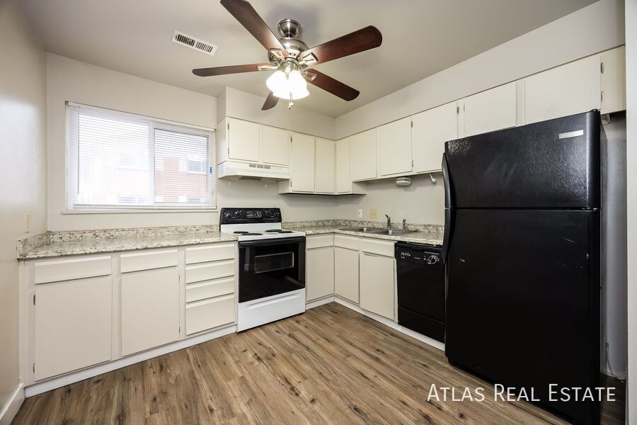 1809 Eagle View Dr in Colorado Springs, CO - Building Photo