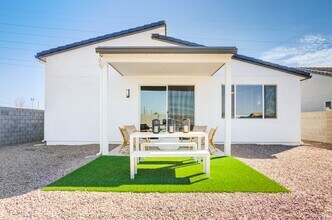 6318 S 47th Dr in Phoenix, AZ - Building Photo - Building Photo