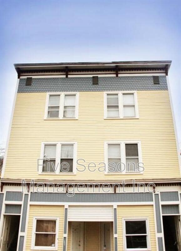 property at 67 King St