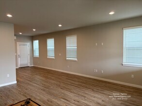 507 15th St SE, Unit 507 in Puyallup, WA - Building Photo - Building Photo