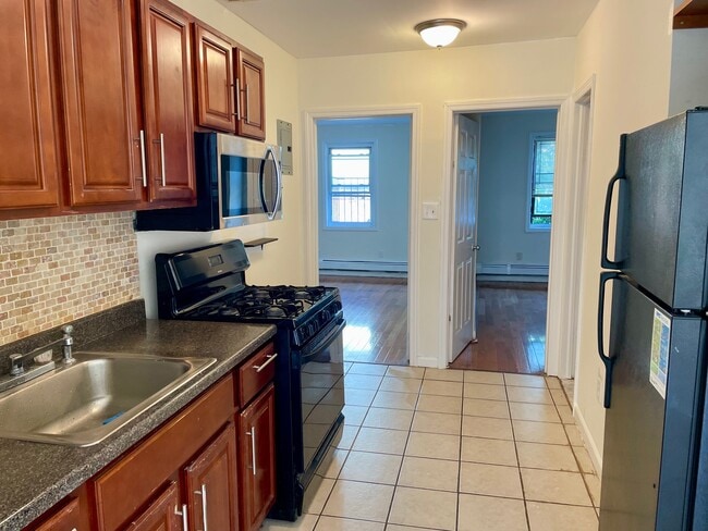 111 Rogers Ave, Unit 2