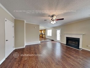 6942 Foxmoor Way, Unit 206W in Douglasville, GA - Building Photo - Building Photo