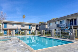 Latitude Apartment Homes in Santa Ana, CA - Building Photo - Building Photo