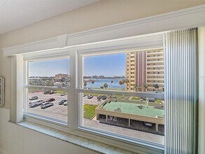 4550 Cove Cir in St. Petersburg, FL - Building Photo - Building Photo