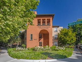 The Village at Willow Glen in San Jose, CA - Building Photo
