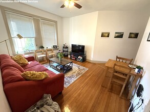 136 Sutherland Rd, Unit 3 in Boston, MA - Building Photo - Building Photo