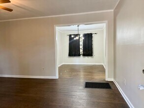1910 Wildwood Dr in Decatur, GA - Building Photo - Building Photo